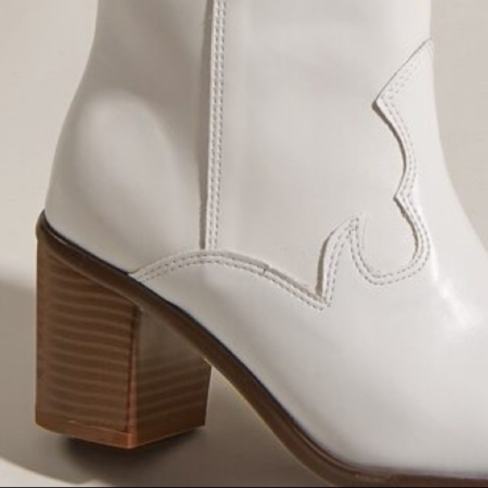 White Block Heel Cowboy Boots - Picture 10 of 10